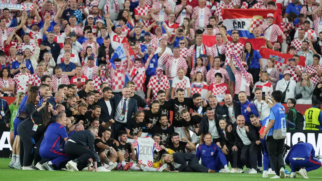 Luka Modric hat als erst fünfter Fußballer 200 Länderspiele absolviert.  - Bild: Leonardo Ramirez/eyepix via ZUMA Press Wire/dpa