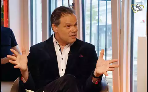 Stephan Frucht im Salon Schinkelplatz: „Berlin ohne Kultur ist wie Kuwait ohne Öl“ - Foto: inside-wirtschaft.de