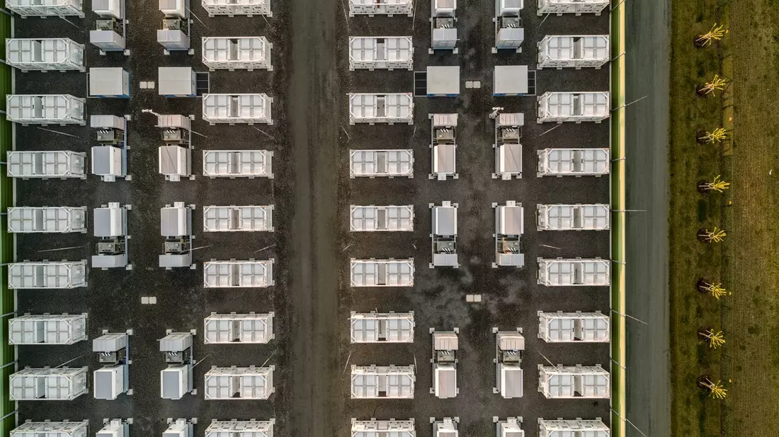 ECO STOR präsentiert erstes Speicherbetriebs-Dashboard für Batteriegroßspeicher / Anlage Bollingstedt wird zum gläsernen Speicher - Bild: presseportal.de