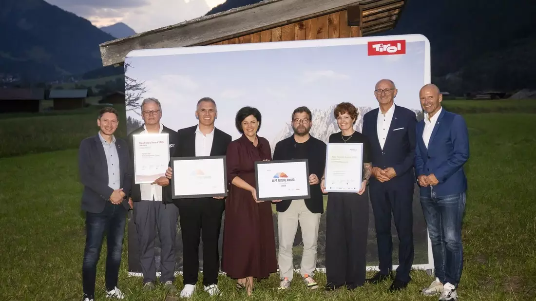HELIOPLANT und OLM Nature Escape gewinnen Alps Future Award 2026 - Bild: presseportal.de