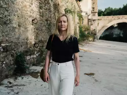 Hüller in einer Szene des Films. - Foto: Elliott Kreyenberg/Weltkino/dpa