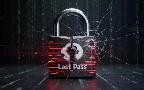 A dark, digital padlock with glowing red lines and binary code, partially open, symbolizing a data breach. A fractured LastPass logo is faintly visible. - Foto: über boerse-global.de