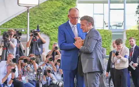 Friedrich Merz und Emmanuel Macron am 24.06.2026 - Foto: via dts Nachrichtenagentur