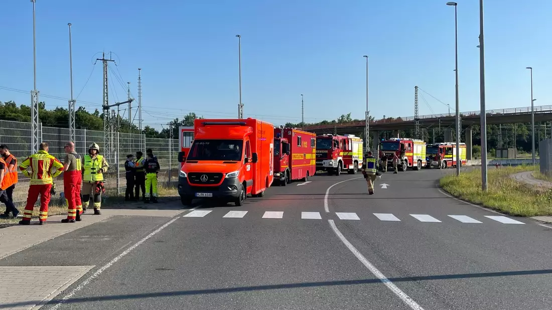 FW Lehrte: Feuer in einer E-Lok ist einer von sieben Einsätzen am 24.06.2026 im Stadtgebiet Lehrte - Bild: presseportal.de