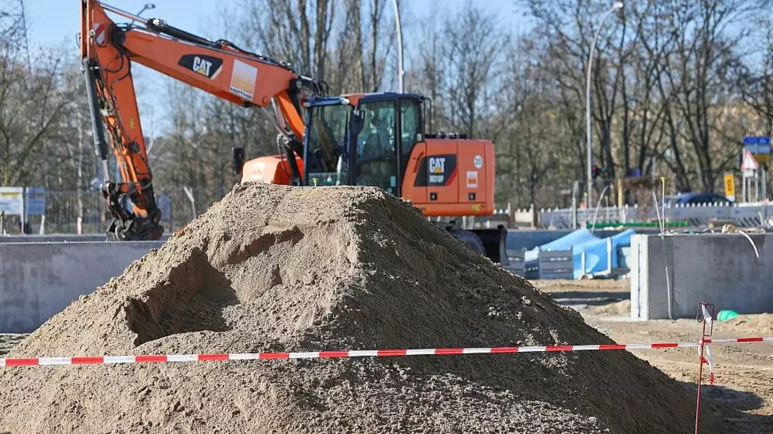 Auftragseingang im Bauhauptgewerbe bleibt unverändert