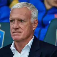 Trauert um seine Mutter: Frankreichs Nationaltrainer Didier Deschamps. (Archivbild) - Foto: Jeremias Gonzalez/AP/dpa