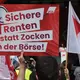 Viele Menschen sorgen sich davor, an der Börse Geld zu verlieren. (Archivbild) - Bild: Sebastian Willnow/dpa