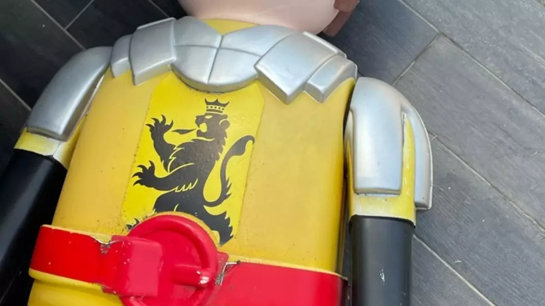 LPI-GTH: Playmobilfigur entwendet - Zeugen gesucht - Bild: presseportal.de