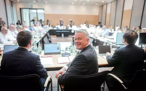 Die Länder haben sich in Finanzfragen mit dem Bund auf eine Position verständigt.   - Foto: Kay Nietfeld/dpa