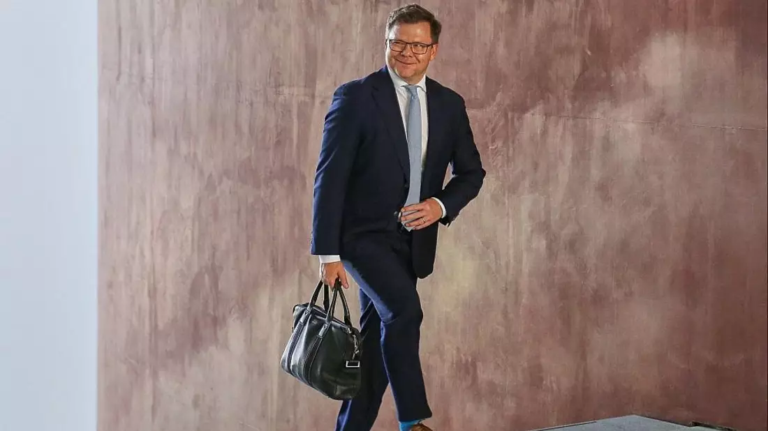 Schneider stellt sich im Streit um EU-Methanverordnung gegen Reiche