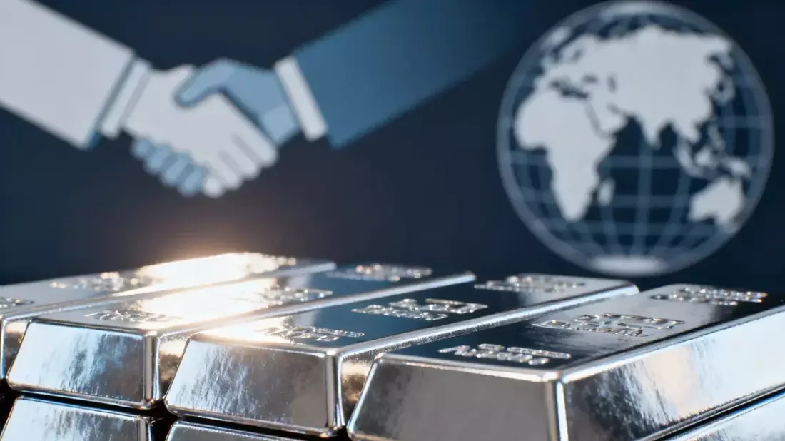 Silver Price Whipsawed by Dollar Surge, Fed Hawkishness, and Supply Deficit