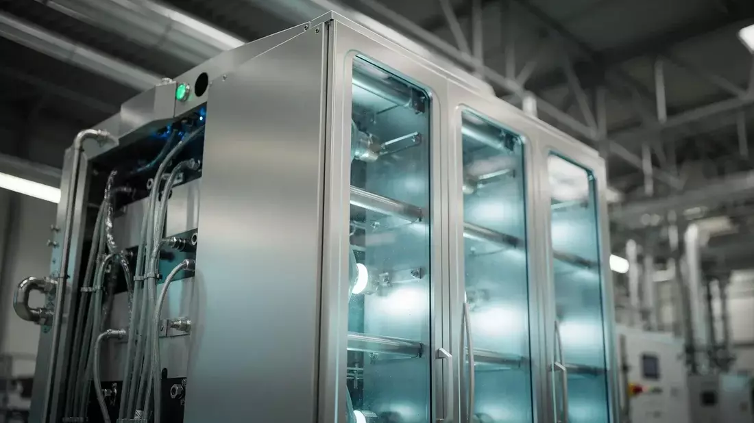 Nel ASA New Electrolyzer Cuts Costs 60%, But Stock Plunges 38% in 30 Days