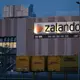Online-Händler Zalando: konkrete Anhaltspunkte für Verstöße gegen Rechnungslegungsvorschriften. (Archivbild) - Bild: Marc Tirl/dpa-Zentralbild/dpa