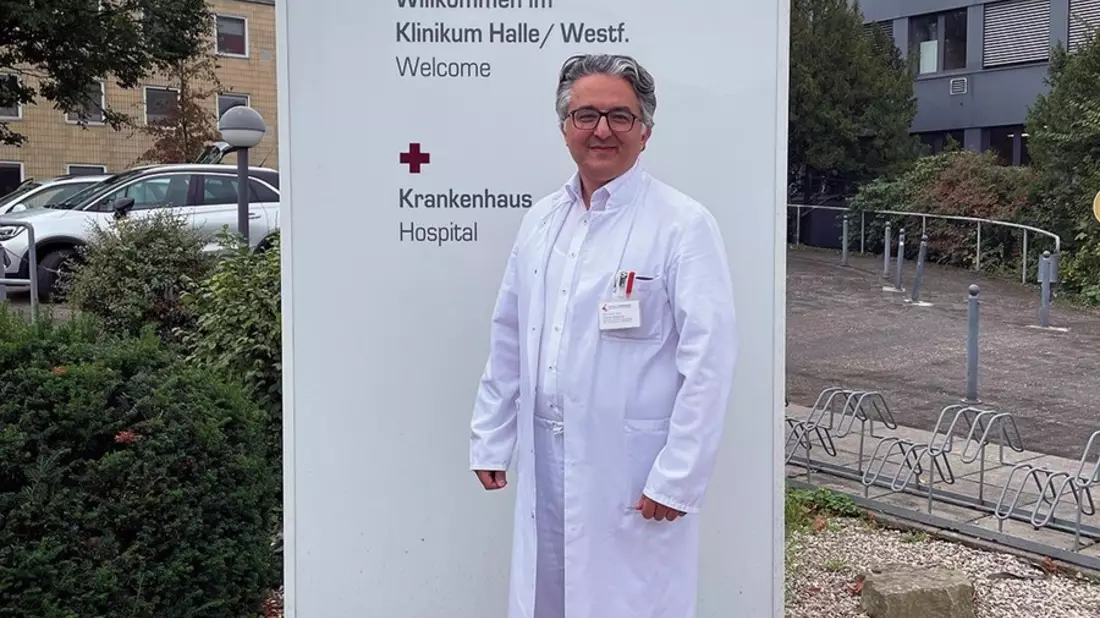 Dr. med. Güclü Adigüzel zum Chefarzt der Klinik für Unfallchirurgie und Orthopädie am Klinikum Halle (Westf.) berufen - Bild: presseportal.de