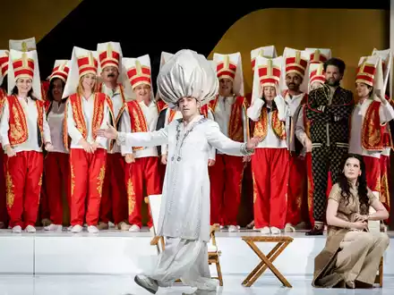 Große Oper mit Bülent Ceylan: BILD zeigt Die Entführung aus dem Serail live aus der Berliner Staatsoper / Exklusives Kulturerlebnis am 8. Juli 2026 ab 19 Uhr auf BILD.de für Abonnenten von BILDplus - Foto: presseportal.de