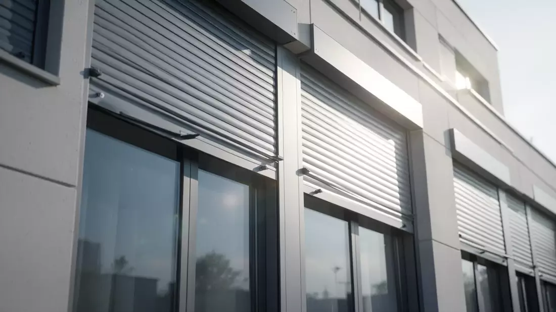 Hitzewelle in Deutschland: Clevere Tipps für kühle Räume ohne Klimaanlage