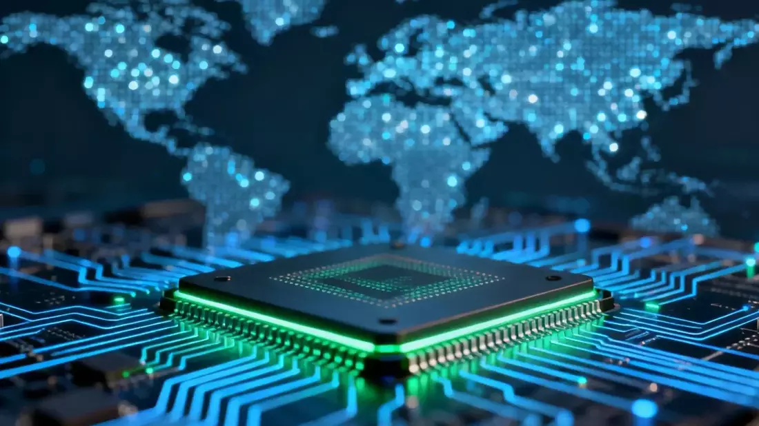 Vanguard FTSE All-World ETF Dips 1.12% From Record High Amid Tech Sell-Off