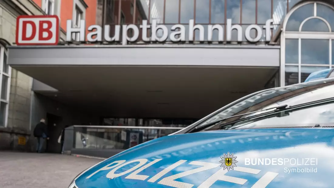 Bundespolizeidirektion München: Angriff nach Personenkontrolle / Bundespolizist verletzt - Bild: presseportal.de