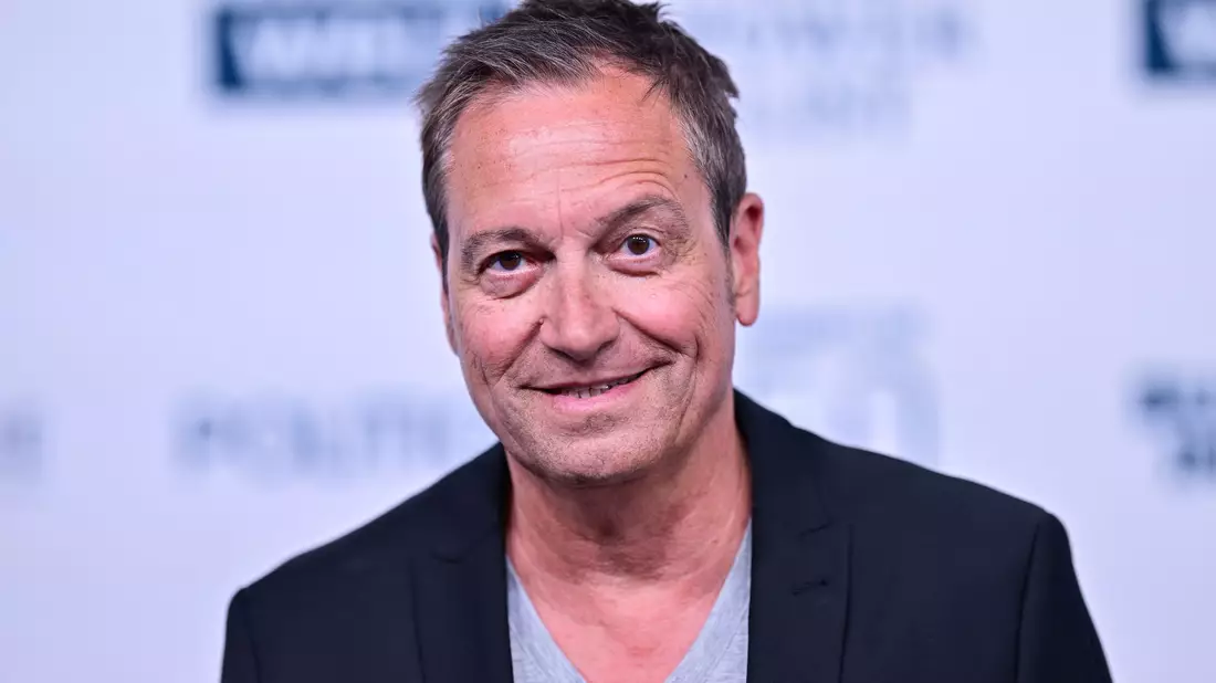 Der Kabarettist Dieter Nuhr ist Vorwürfen ausgesetzt. (Archivbild) - Bild: Sebastian Christoph Gollnow/dpa