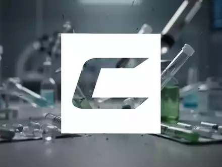 Eine unscharfe, abstrakte Szene aus der Pharmaindustrie. Die Stimmung ist ungewiss und angespannt, mit instabil wirkenden Elementen. - Foto: über boerse-global.de