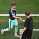 Kimmich und Nagelsmann wissen nun den Gegner. - Bild: Tom Weller/dpa
