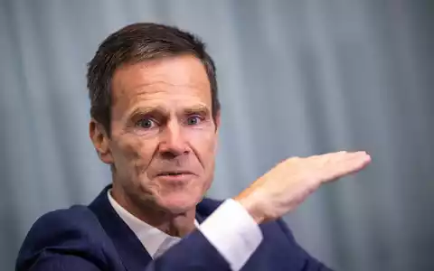 Verbandschef von Achten: Verbrauch von Zement in Deutschland auf dem Niveau vor dem Zweiten Weltkrieg.  - Foto: Sebastian Gollnow/dpa