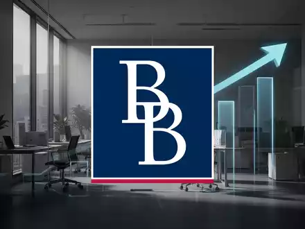Abstrakte, atmosphärische Szene, die den Einzelhandelsversicherungssektor darstellt, mit Fokus auf strategische Führung und Marktstabilität. - Foto: über boerse-global.de