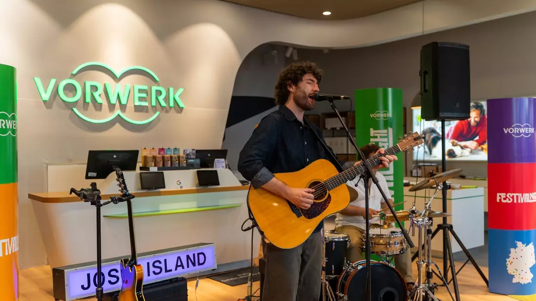 30 Live-Konzerte, 30 Städte, 30 Artists und mehr als 1000 Gäste: Das war die Vorwerk Festival Night - Bild: presseportal.de