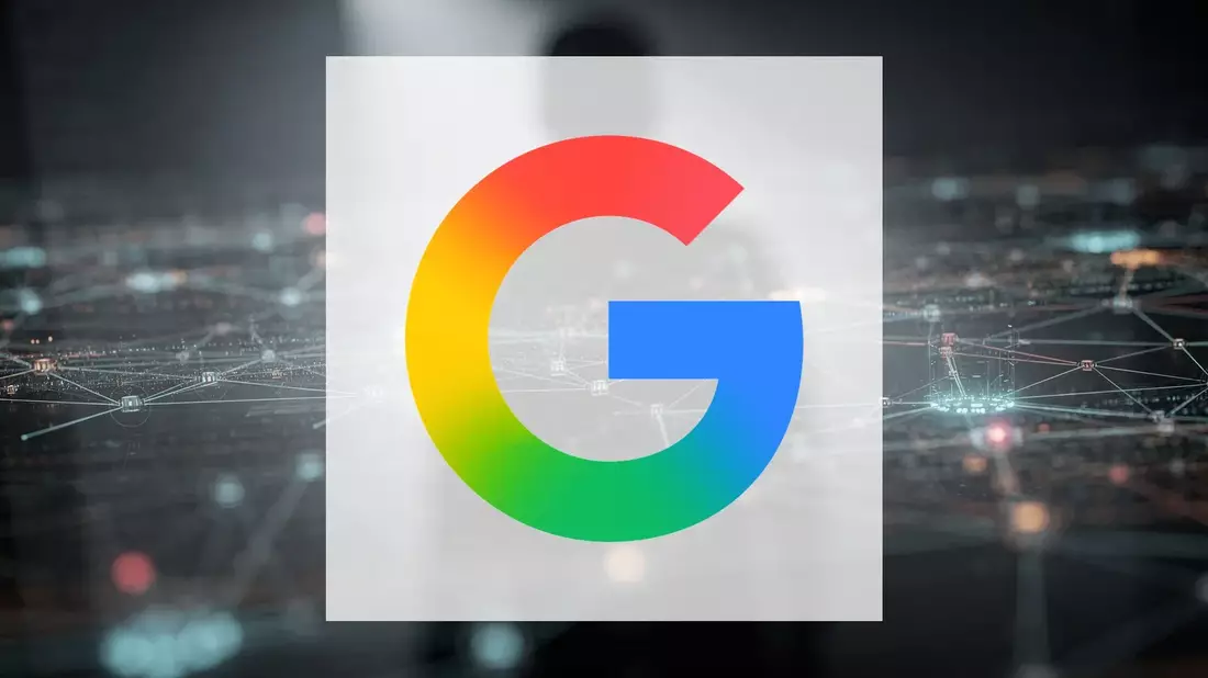 Alphabet Aktie: EU-Regulierung trifft Cloud-Rivalen, Kurs erholt sich
