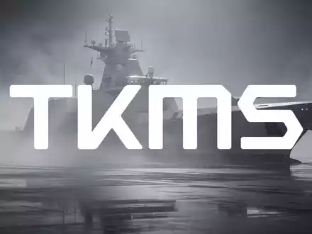 Abstrakte, atmosphärische Szene der Marineverteidigungsindustrie mit der Silhouette eines modernen Kriegsschiffs durch metallischen Nebel. - Foto: über boerse-global.de
