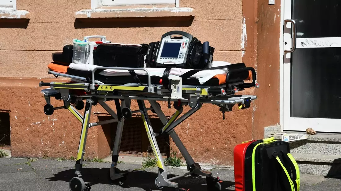 FW-DO: Hitzetage in Dortmund - Starke Auslastung im Rettungsdienst, bei der Feuerwehr und in den Kliniken - Bild: presseportal.de