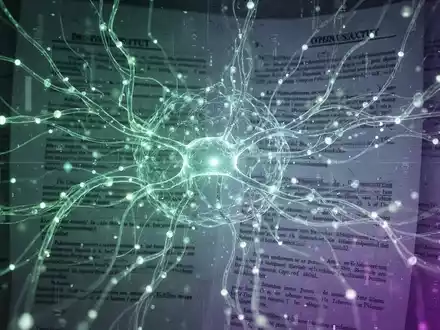 Abstrakte Darstellung von Datenströmen und leuchtenden neuronalen Netzen, überlagert mit Texturen von Rechtsdokumenten. Symbolisiert Daten-Governance und KI-Regulierung. - Foto: über boerse-global.de