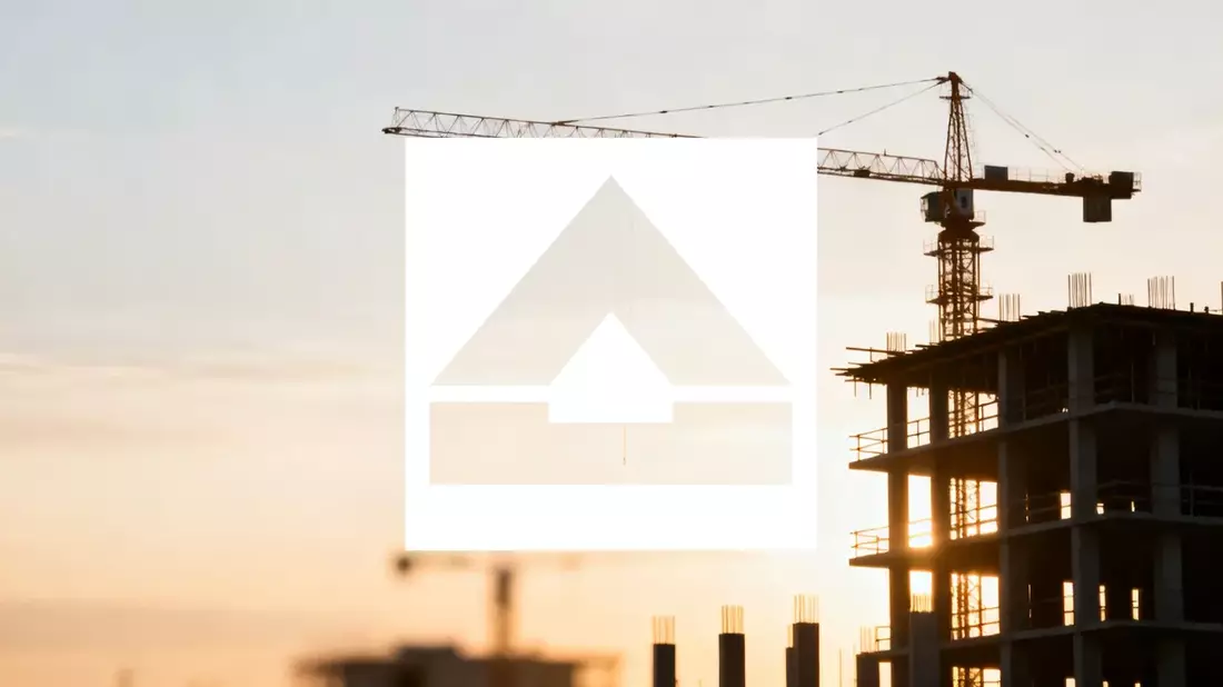 Hochtief Aktie: DAX-Aufstieg löst Gewinnmitnahmen aus
