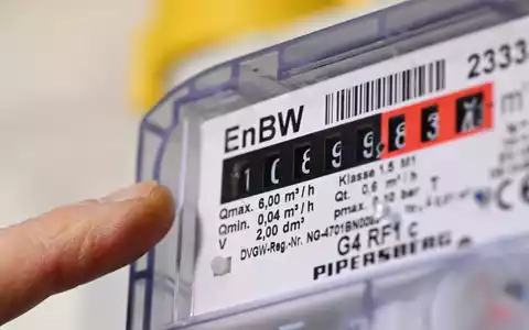 Die Großhandelspreise für Gas waren im Zuge des Irankriegs von rund 30 Euro auf bis zu 66 Euro je Megawattstunde gestiegen. - Foto: Bernd Weißbrod/dpa