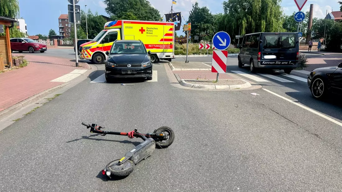 POL-STD: Buxtehude: Fahrt unter Drogeneinfluss und Verkehrsunfälle mit E-Scootern - Bild: presseportal.de