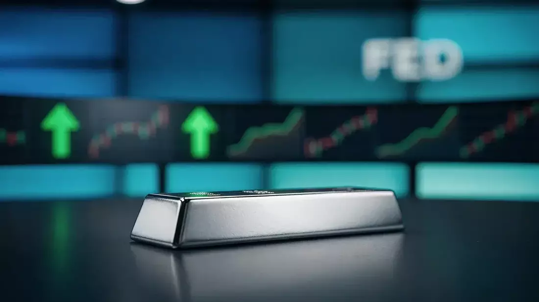 Silver's Rare Contradiction: Physical Shortage vs. Price Plunge on Fed Hawkishness