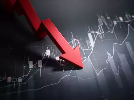 Ein roter Pfeil zeigt steil nach unten durch ein stilisiertes Diagramm, das einen Marktabschwung und Ausverkauf symbolisiert. - Foto: über boerse-global.de