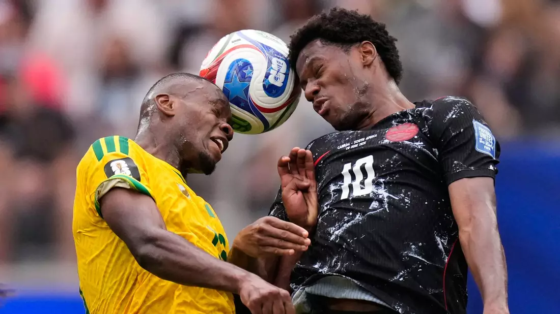 Das erste Sechzehntelfinale der WM-Geschichte war fußballerisch kein Leckerbissen. - Bild: Mark J. Terrill/AP/dpa