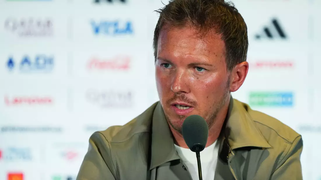 Julian Nagelsmann steht vor seinem ersten K.-o.-Spiel bei einer WM.  - Bild: Martin Meissner/AP/dpa