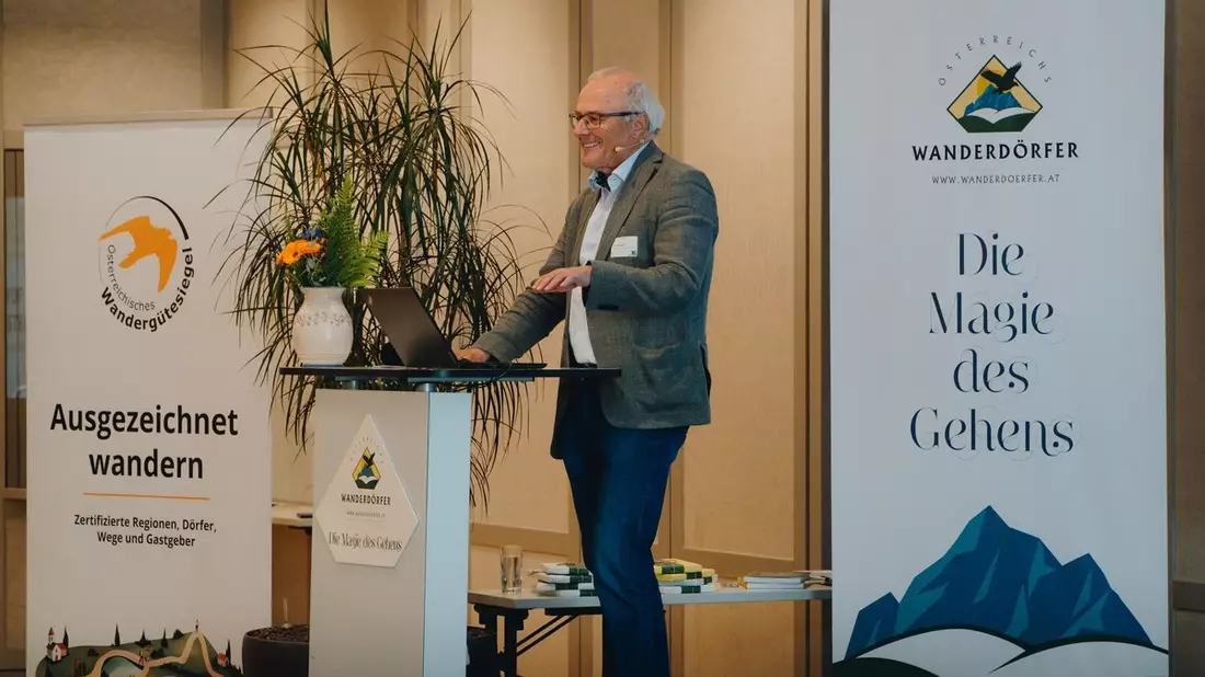 Wandersymposium 2026: Wandern als Überlebensnotwendigkeit – Neue Perspektiven für Mensch, Natur und Tourismus. - Bild: presseportal.de