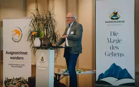 Wandersymposium 2026: Wandern als Überlebensnotwendigkeit – Neue Perspektiven für Mensch, Natur und Tourismus. - Foto: presseportal.de