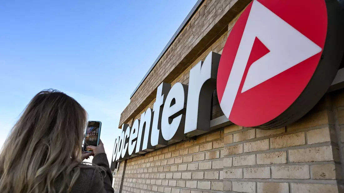 Die neue Weisung an die Jobcenter greift zum 1. Juli - dann tritt auch die Reform des bisherigen Bürgergelds in Kraft, das künftig Grundsicherung heißt. (Symbolbild) - Bild: Jens Kalaene/dpa