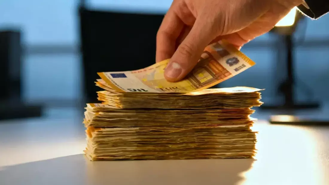 VanEck Launches Dividend Reinvestment ETF TDVX Without US Stocks