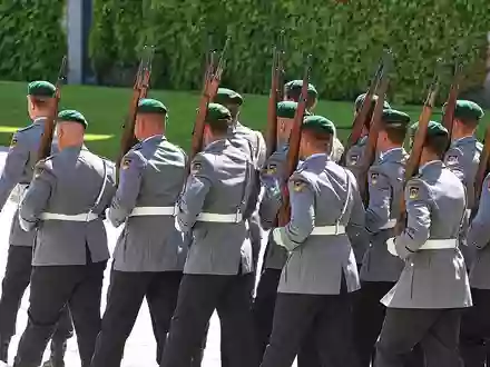 Bundeswehr-Soldaten (Archiv) - Foto: via dts Nachrichtenagentur