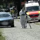 Kriminaltechniker der Polizei sind im Einsatz, um Spuren zu sichern.  - Bild: Fabian Höfig/NEWS5/dpa
