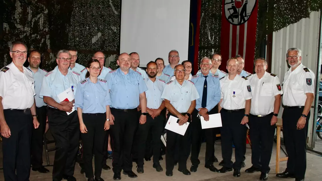 FW-ROW: Delegiertenversammlung des Kreisfeuerwehrverbandes Bremervörde e. V. in Breddorf - Bild: presseportal.de