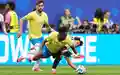 Brasilien mit Real Madrids Vinícius Júnior hatte mit Japan große Mühe. - Foto: Ashley Landis/AP/dpa