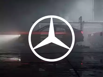 Abstrakte Darstellung der Automobilindustrie in einem schwierigen Markt, die Rückgang und Unsicherheit widerspiegelt. - Foto: über boerse-global.de