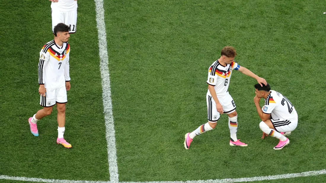 Große Enttäuschung bei Kimmich und Co. - die deutsche Fußball-Nationalmannschaft ist raus bei der WM. - Bild: Jan Woitas/dpa