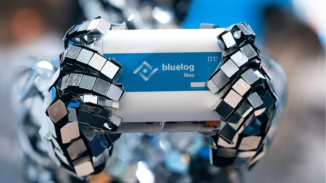 meteocontrol launcht bluelog Neo: Neue Plattform für die Steuerung und Überwachung erneuerbarer Energieinfrastruktur - Bild: presseportal.de